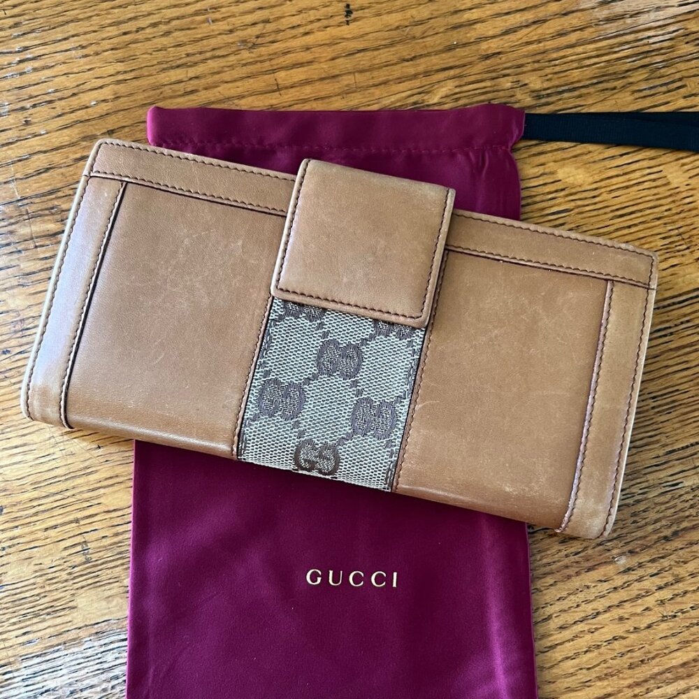 GUCCI Long GG (Snap Closure) Wallet (GUC)